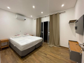 Flat no Condomínio 500m da Praia
